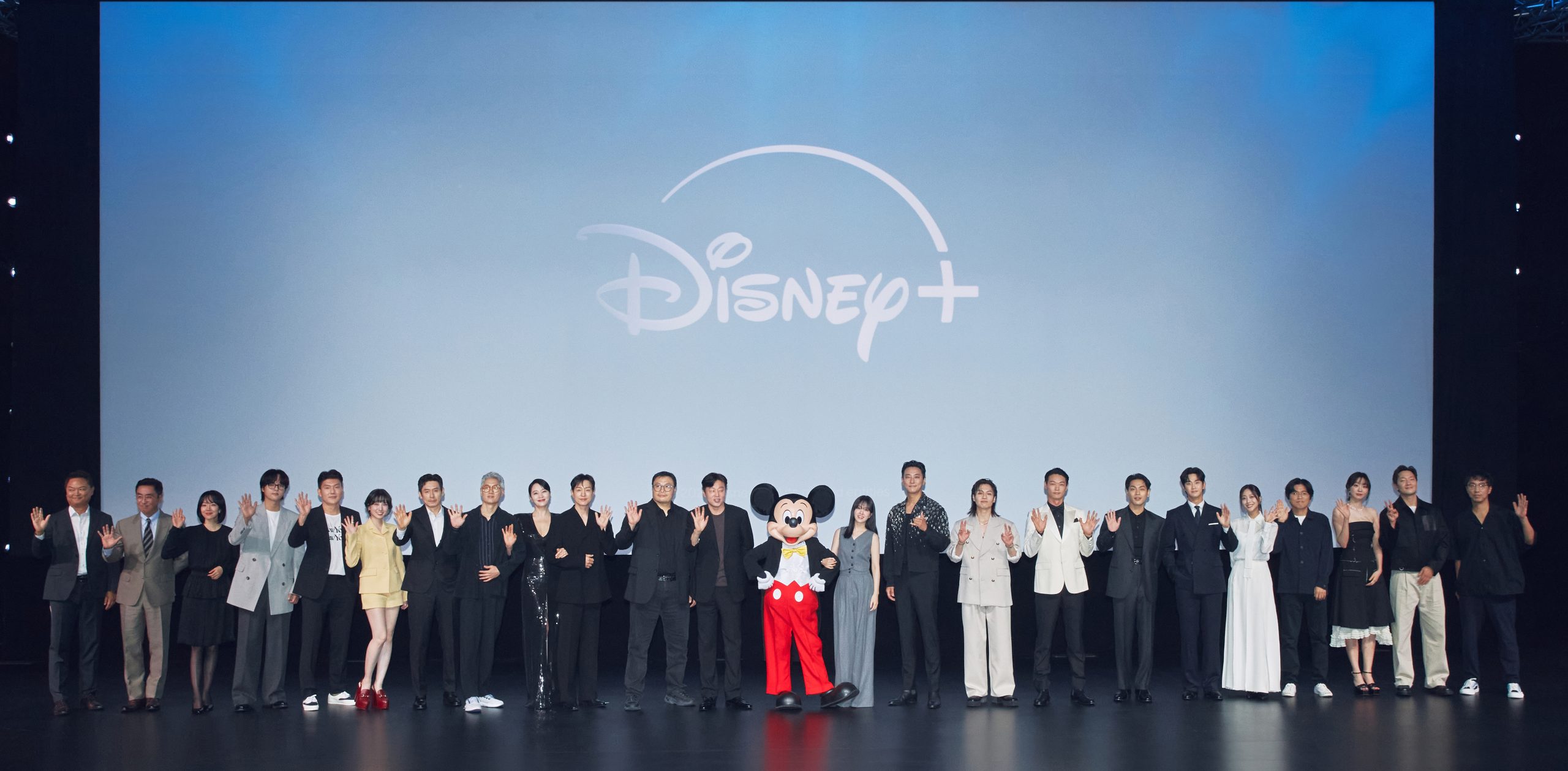 Stars From Korea And Japan With Mickey At The Disney Content Showcase At Marina Bay Sands In Singapore. Courtesy Of The Walt Disney Company Scaled 1