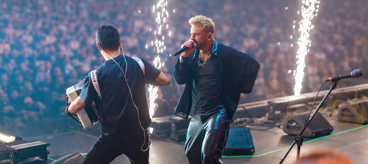 luccas rivera abre su corazón en “reyna” y deja una marca internacional