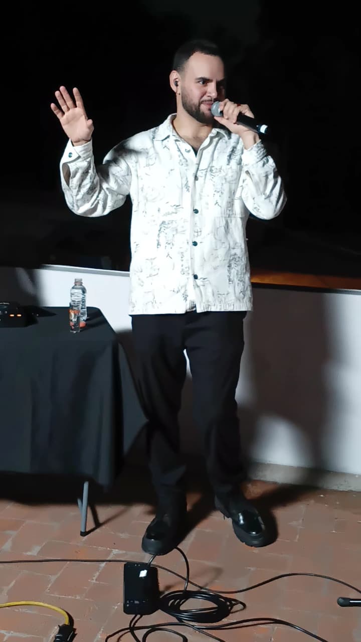 taylor diaz playhaus mayo 2026 foto3